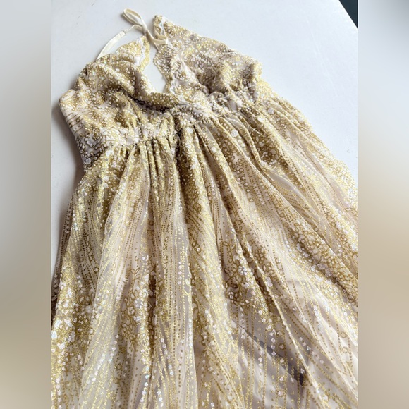 NWT Luxxel Gold Sequin Formal Dress. Size Medium. - Picture 7 of 13